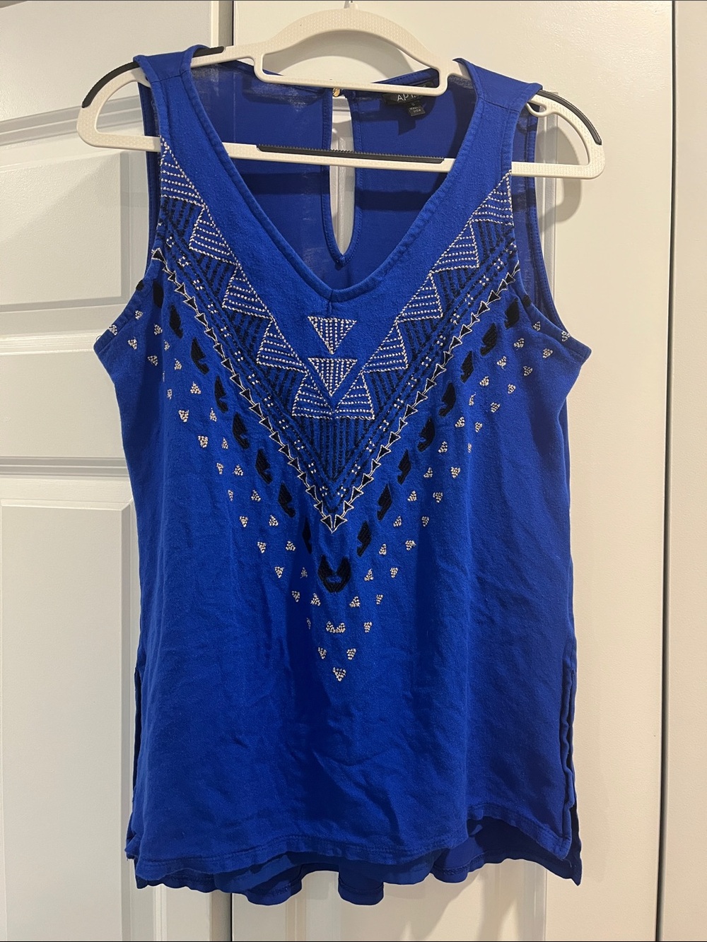 Apt. 9 Royal Blue Embroidered V-Neck Tank